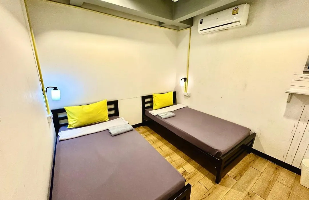 Best Bed Suvarnabhumi Hostel-1
